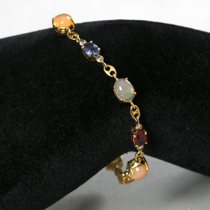 null Bracelet en or jaune orné en alternance de saphirs multicolores (environ 5 carats...