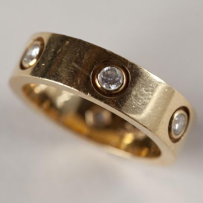 null CARTIER Signée et numérotée H55017. Bague modèle LOVE en or jaune (750) 18K...