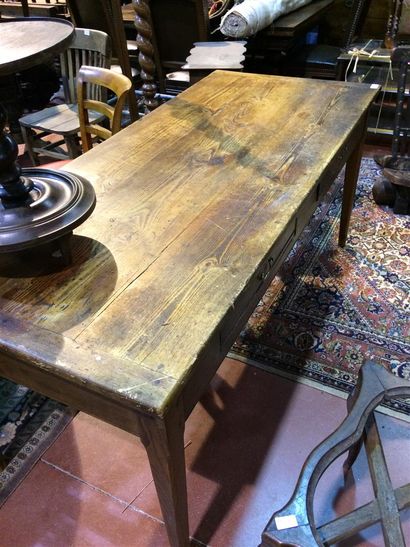 null Table de ferme 2 tiroirs
170 x 73 cm