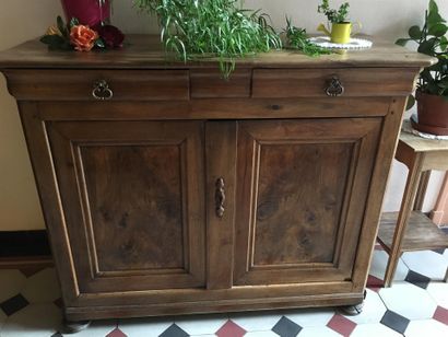 null Buffet à hauteur d'appui en ronce de noyer H112cm L142