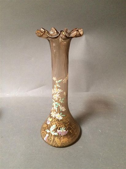 null Clichy Vase à décor de fleurs émaillé
H: 31 cm
