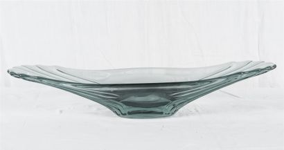 null Vase en cristal taillé et coupe de forme libre