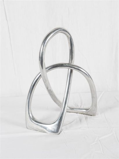 null Ecole 20ème 
Sculpture en aluminium
H : 40 L : 20 cm