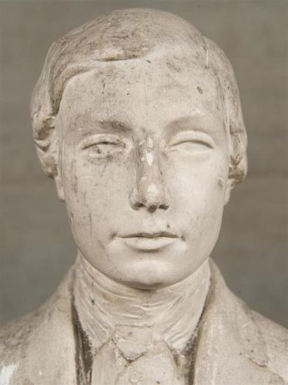 null Buste en plâtre, portrait de jeune homme
19ème siècle
H : 27 - L : 12 cm