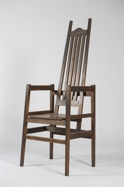 null VOYSEY Charles Francis ANNESLEY (1857-1941)
Paire de grands fauteuils en chêne...