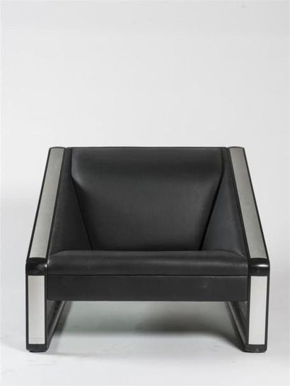null Jacob JENSEN (1926-2015)
Paire de larges fauteuils lounge à structure en plexiglas...