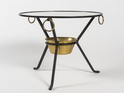 null Jacques ADNET (1900-1984)
Table basse en fer forgé à patine noire à plateau...