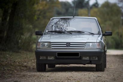 null PEUGEOT 309 gti 16 
1991 1
22800 km
 couleur gris métal, intérieur bleu.
Le...