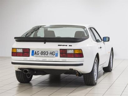 null PORSCHE 944 S, 2, 5 L
1987
228 000 km
(embrayage distribution et échappement...