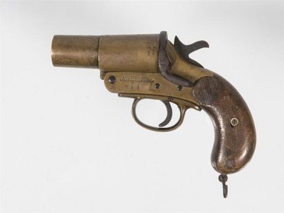 null Pistolet lance fusée en laiton vers 1880 