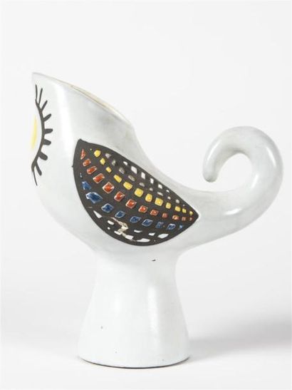 null Roger CAPRON (1922-2006)
Vase oiseau soleil en faïence émaillée blanche à décor...