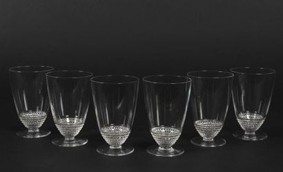 null RENE LALIQUE (1860-1945)
Suite de six verres à porto ou cocktails modèle Nippon...