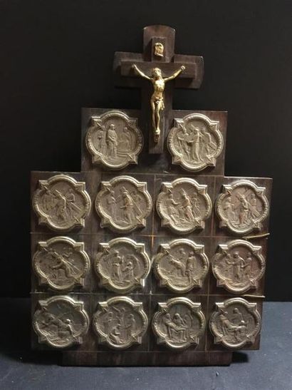 null Chemin de croix bronze argenté vers 1930