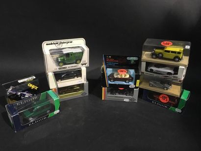 null Lot de 11 voitures 1/43
Gama, Schabak, Eligor
Audi, Opel, Citroen