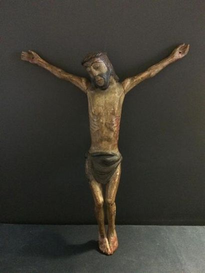null Christ en bois peint
H : 37 cm