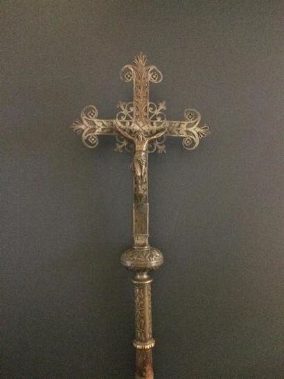 null Croix de procession en bronze
44cm