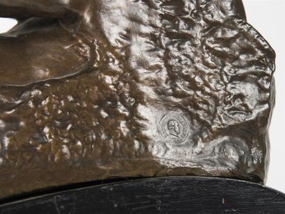 null Deux bronzes d'après le tobmeau de Jules II
Epreuves en bronze
Travail mode...
