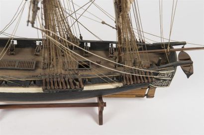null L'Astrolabe
Maquette de la corvette du capitaine de vaisseau Dumont d'Urville
20ème...