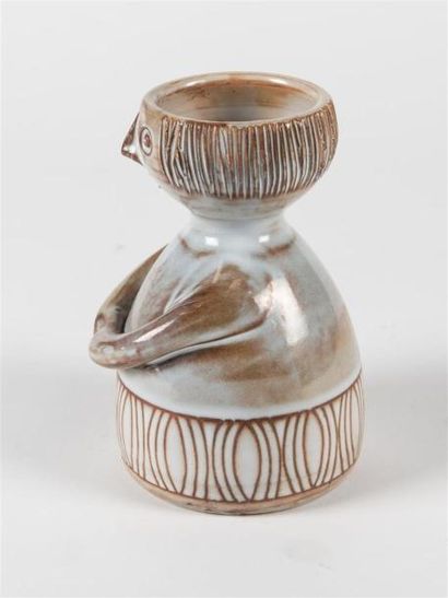 null LA MAISON DU POTIER
Vase anthropomorphe en céramique émaillée essuyée dans les...