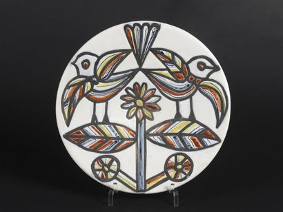 null Roger CAPRON (1922-2008)
Plat aux oiseaux en céramique émaillée polychrome dit...