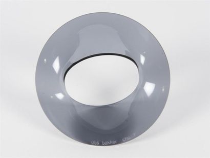 null Gijs BAKKER (Né en 1942)
Bracelet "Circle in circle" en plexiglas transparent...