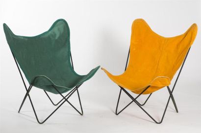null Jorge FERRARI-HARDOY (1914-1977)
Suite de deux fauteuils modèle"AA" OU "BUTTERFLY"
Structure...