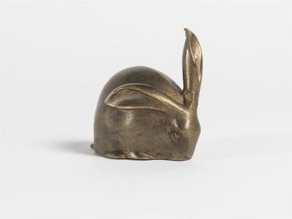 null Edouard-Marcel SANDOZ (1881-1971) D'après
Lapin une oreille dressée 
Bronze...