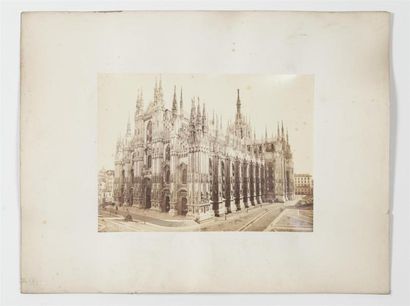 null Ensemble de 17 photographies 
Vue d'Italie : Venise, Rome, Milan, Pise
36 x...