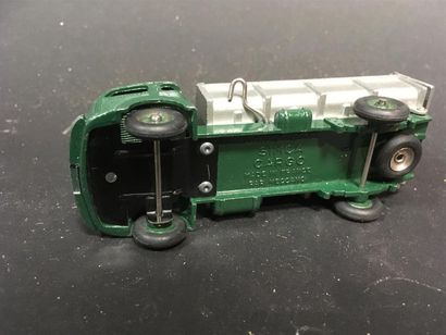 null Dinky Toys Simca Cargo made in France verte et grise 