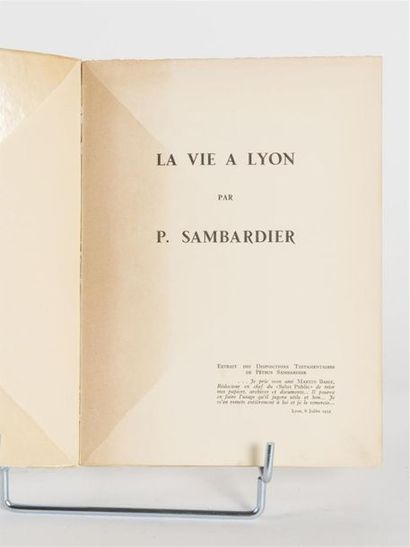 null SAMBARDIER (Pétrus) : La vie à LYON de 1900 à 1937. Illustrations d'Eugène BROUILLARD....