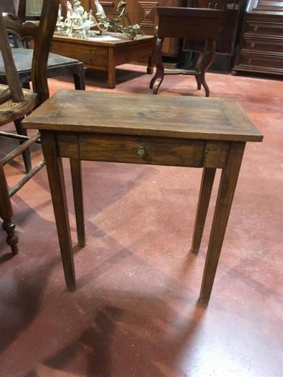 null Petite table à écrire	en bois naturel ouvrant par un tiroir en ceinture