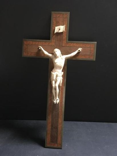 null Christ en ivoire sculpté 19ème