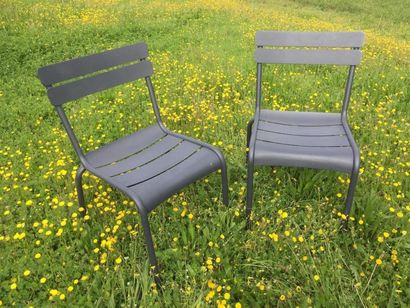 null FERMOB 30 chaises en aluminium empilables, modèle Luxembourg, couleur grise
Lot...
