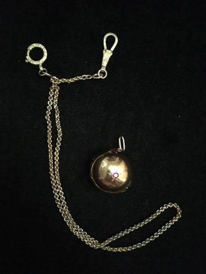 null Chaîne de montre en or jaune (750) 18K avec un pendentif perle d'or serti étoilé...