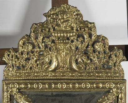 null Miroir hollandais à parecloses
19ème siècle
H : 60 L : 36 cm