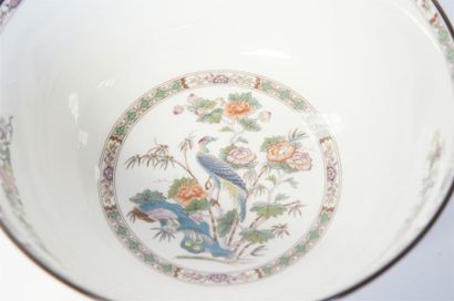 null WEDGWOOD saladier porcelaine
H : 11, 5 cm