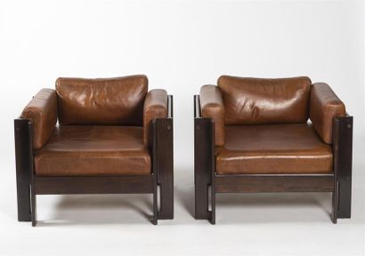 null Sergio ASTI (Né en 1926)
Paire de fauteuils modèle Zelda à structure en lamellé...