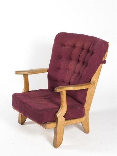 null Robert GUILLERME (1913-1990) et Jacques CHAMBRON (1914-2001)
Paire de fauteuils...