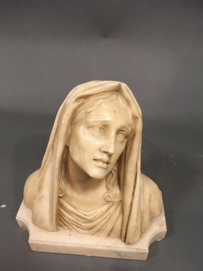 null Buste de Mater Dolorosa 
marbre
H: 37 cm