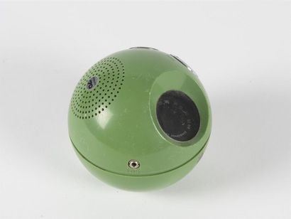 null PANASONIC (20ème siècle)
Radio réveil modèle R-70S en plastique abs de couleur...