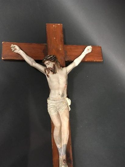 null Crucifix en plâtre
H : 40 cm