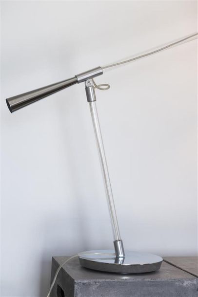 null Riccardo GIOVANETTI (Né en 1967) 
Lampe de table modèle Grex avec base en aluminium...