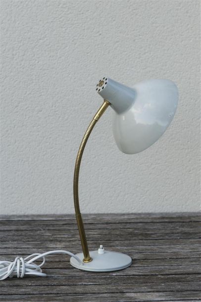 null Travail 1950
Lampe de table ou applique à base circulaire, fût en col de cygne...