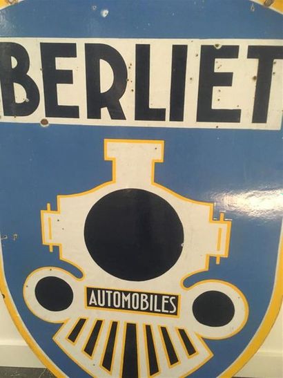 null BERLIET Automobiles
Plaque émaillée double face 110 x 70 cm