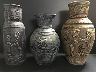 null 3 vases décor de bélier