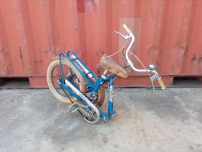 null Vélo pliant RONDINE (enfant), Italie, années 70
Pour collectionneur !