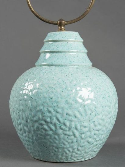null André FAU (1896-1982)
Lampe de table de forme ovoïde en céramique émaillé en...
