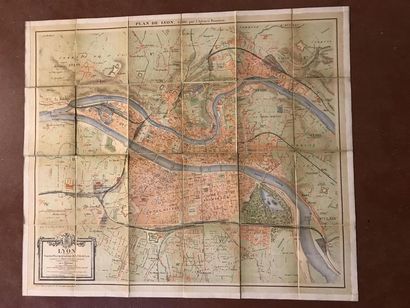 null Très belle et grande carte entoilée colorée - Circa 1903
Nouveau plan topographique...