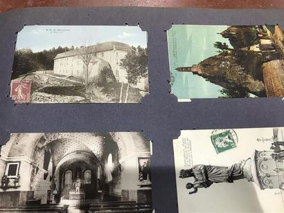 null Album de Cartes postales anciennes France et et vrac environ 600 cartes