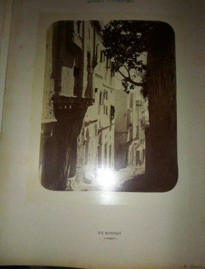 null ALGERIE 
Album de 32 grands  Clichés de l'Algérie 28 x 20 cm
Sont jointes plusieurs...